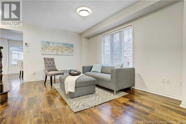 120 Crown Victoria Drive, Brampton, Ontario  L7A 3X9 - Photo 3 - W13046372