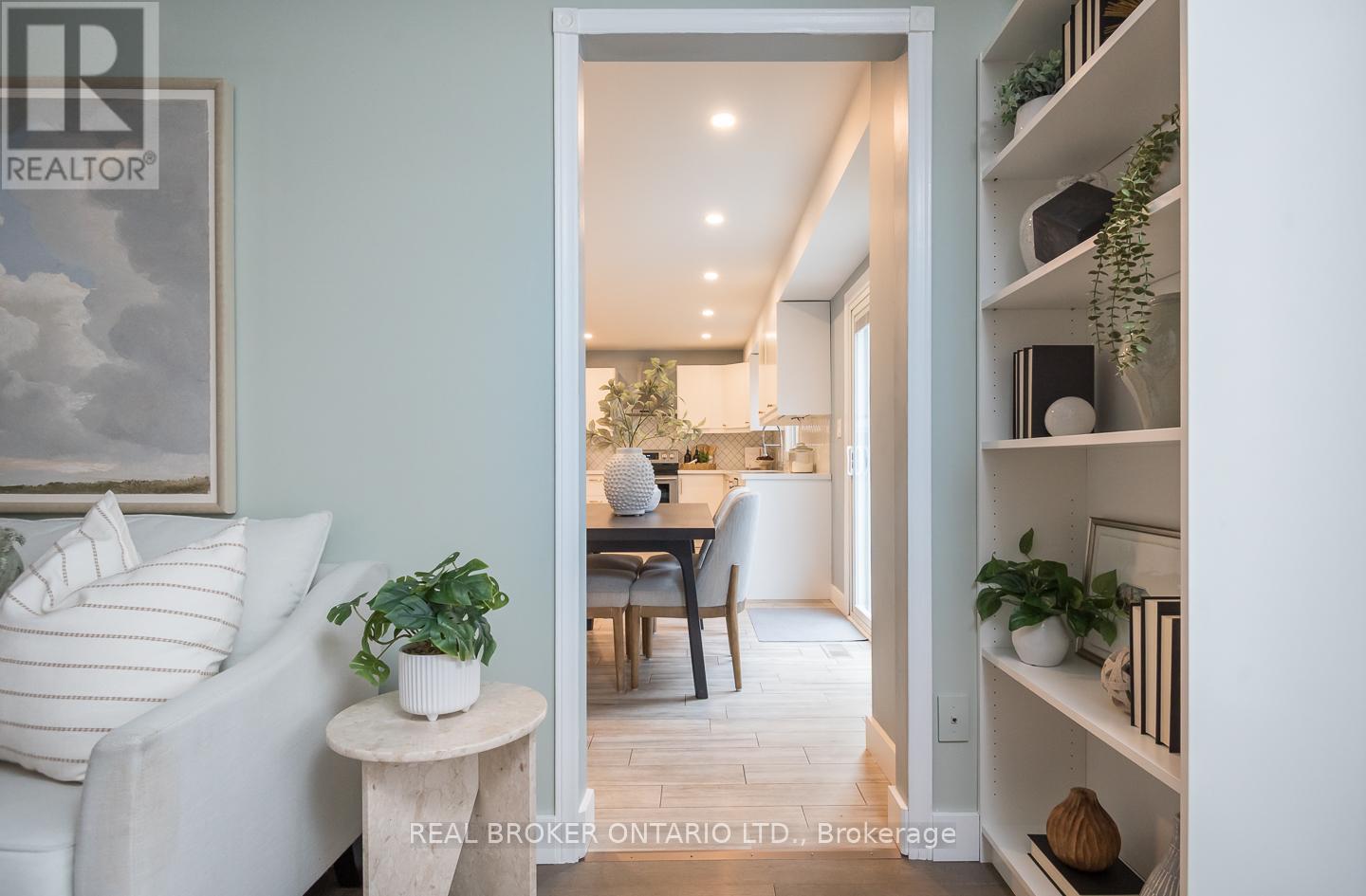 2098 Edgebank Court, Burlington, Ontario  L7M 2S9 - Photo 22 - W13046382