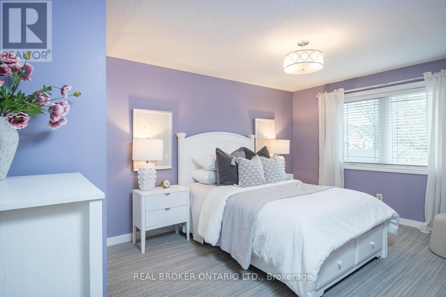 2098 Edgebank Court, Burlington, Ontario  L7M 2S9 - Photo 25 - W13046382