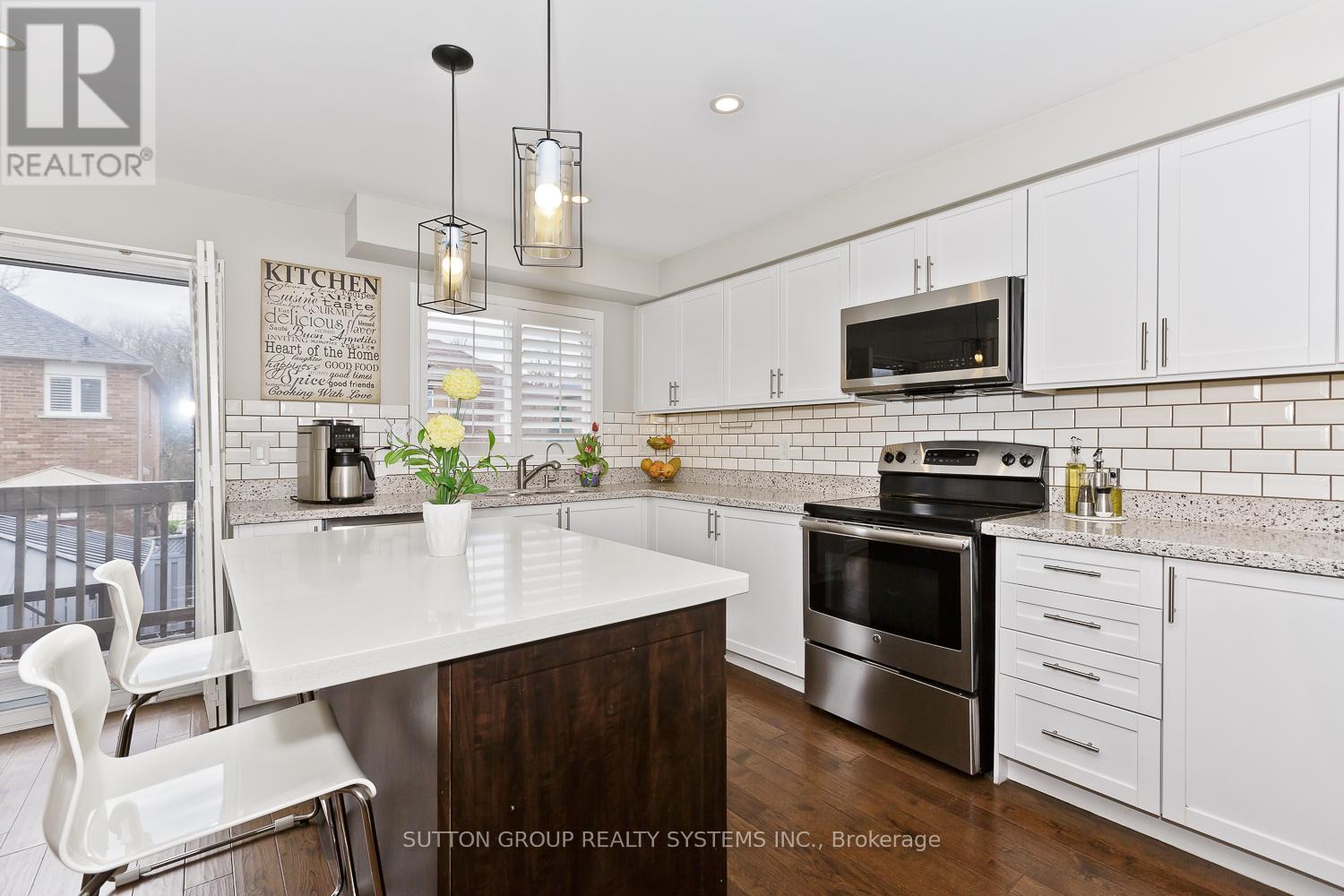 220 Pettigrew Trail, Milton, Ontario  L9T 5X6 - Photo 11 - W13046416