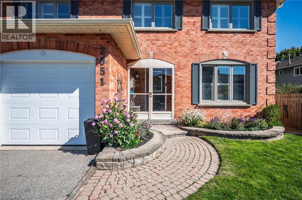 2051 Deer Run Avenue, Burlington, Ontario  L7M 2S1 - Photo 3 - 40817699
