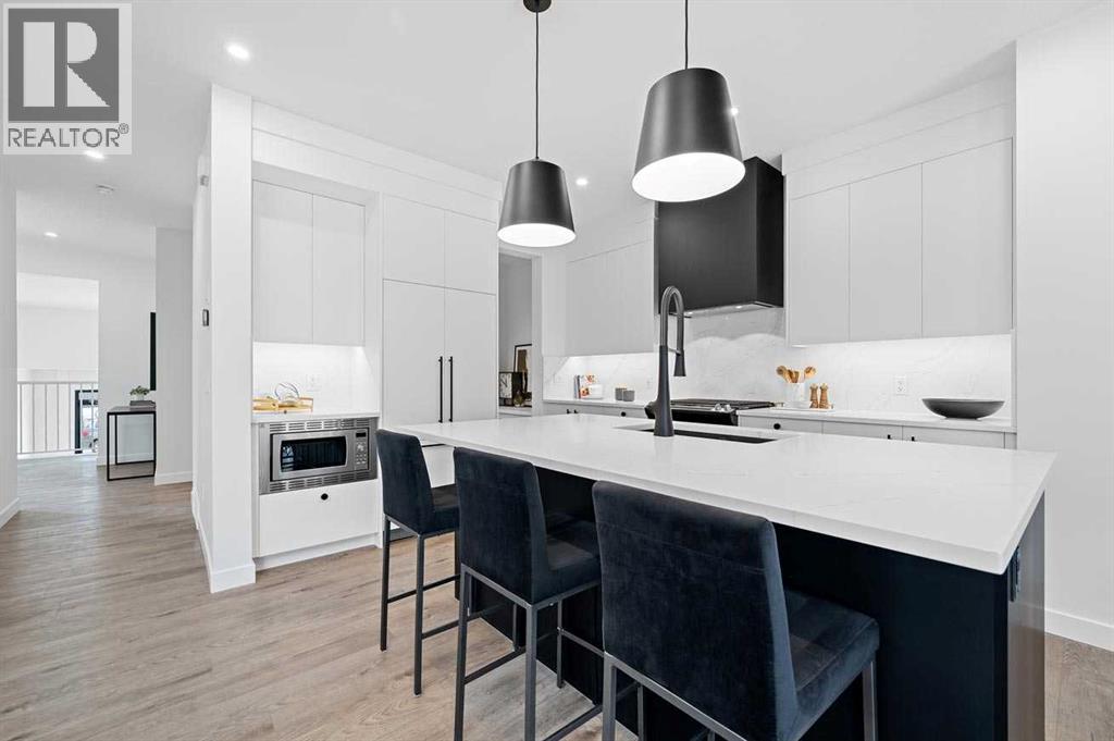 447 Dawson Terrace, Chestermere, Alberta  T1X 1Z7 - Photo 2 - A2305441