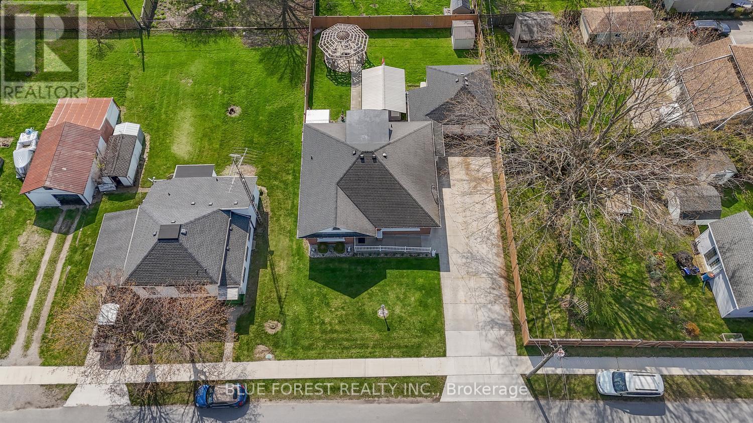 154 Chestnut Street, West Elgin, Ontario  N0L 2P0 - Photo 46 - X13046490