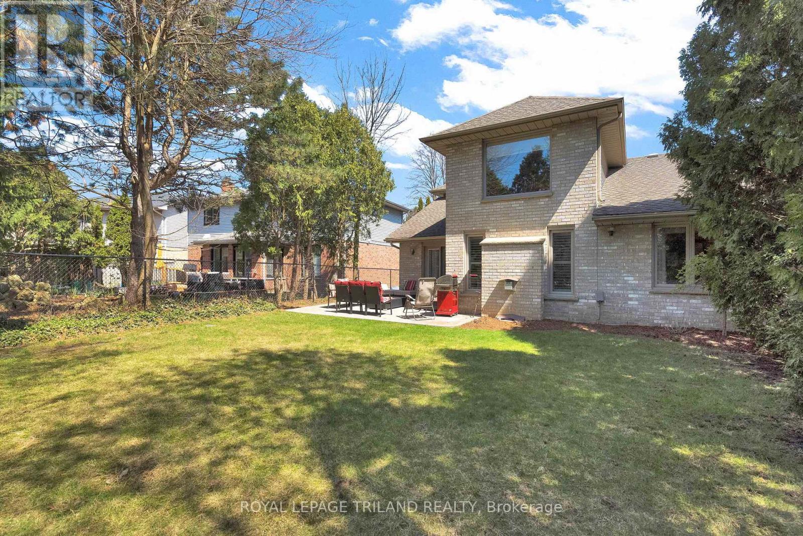 299 Ambleside Drive, London North, Ontario  N6G 4V7 - Photo 47 - X13046498