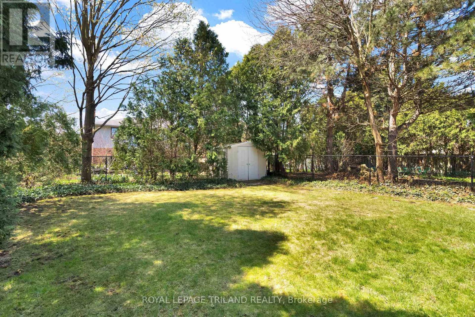 299 Ambleside Drive, London North, Ontario  N6G 4V7 - Photo 48 - X13046498