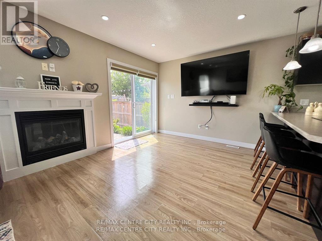 1138 Sandbar Street, London North, Ontario  N6G 0G6 - Photo 5 - X13046510