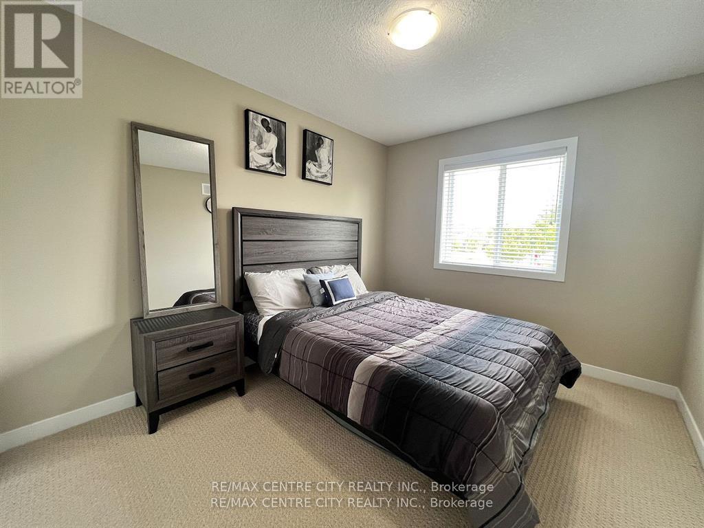 1138 Sandbar Street, London North, Ontario  N6G 0G6 - Photo 8 - X13046510