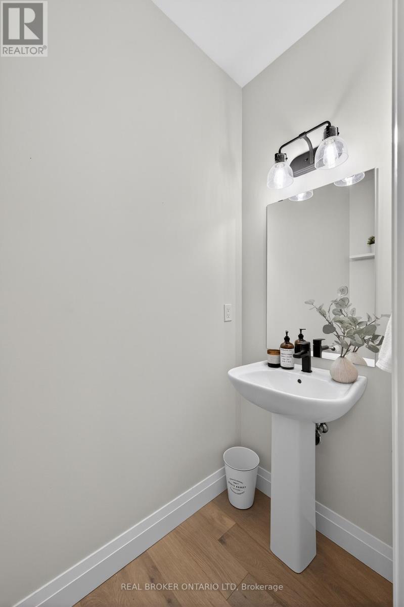 1765 Brayford Avenue, London South, Ontario  N6K 0H4 - Photo 17 - X13046522