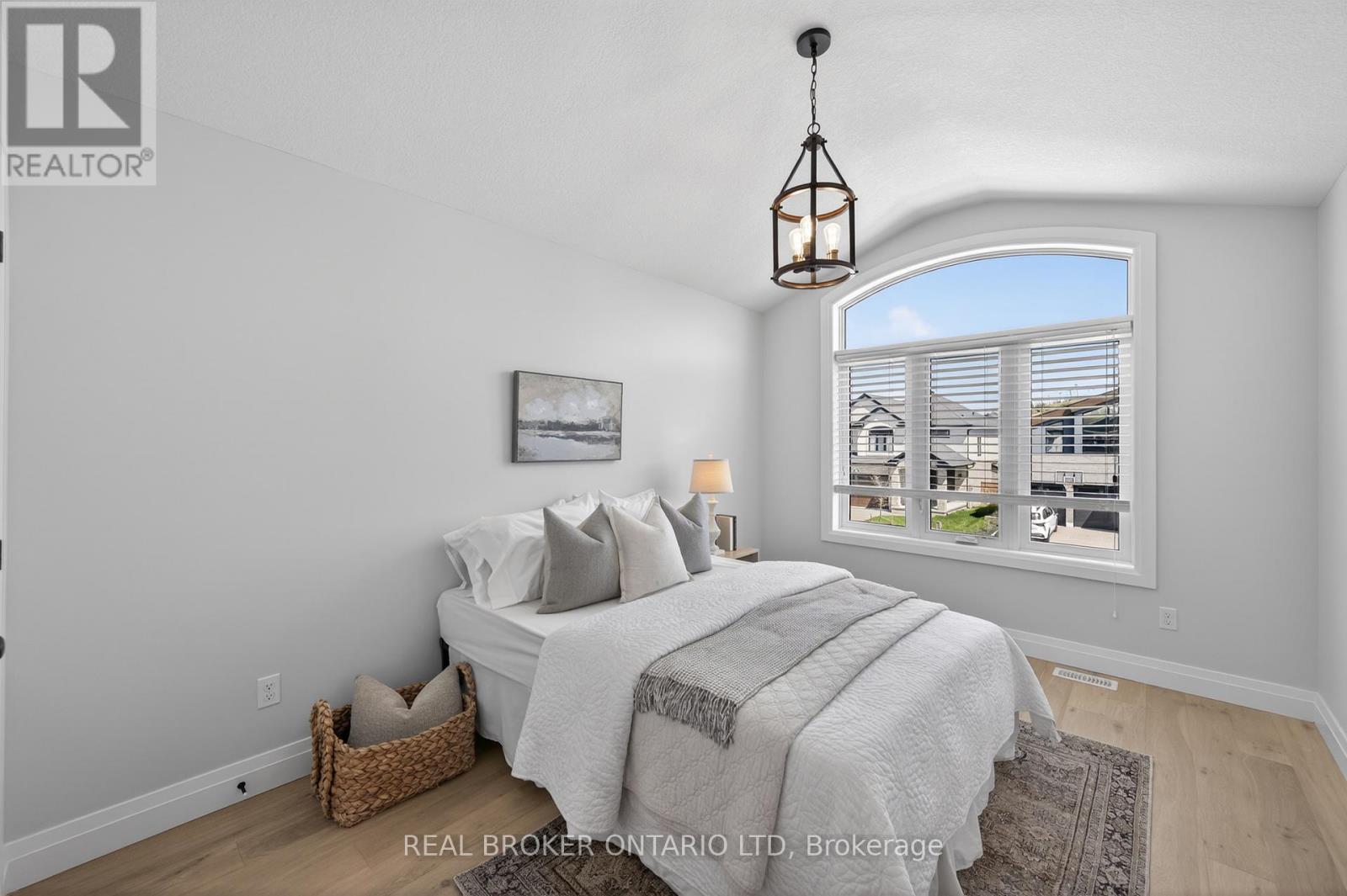 1765 Brayford Avenue, London South, Ontario  N6K 0H4 - Photo 24 - X13046522