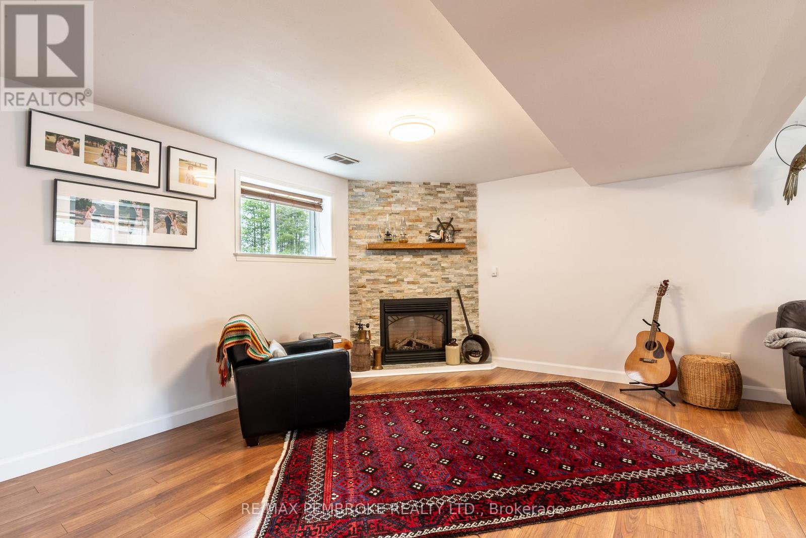 18 Cardinal Crescent, Petawawa, Ontario  K8H 3N9 - Photo 33 - X13046492