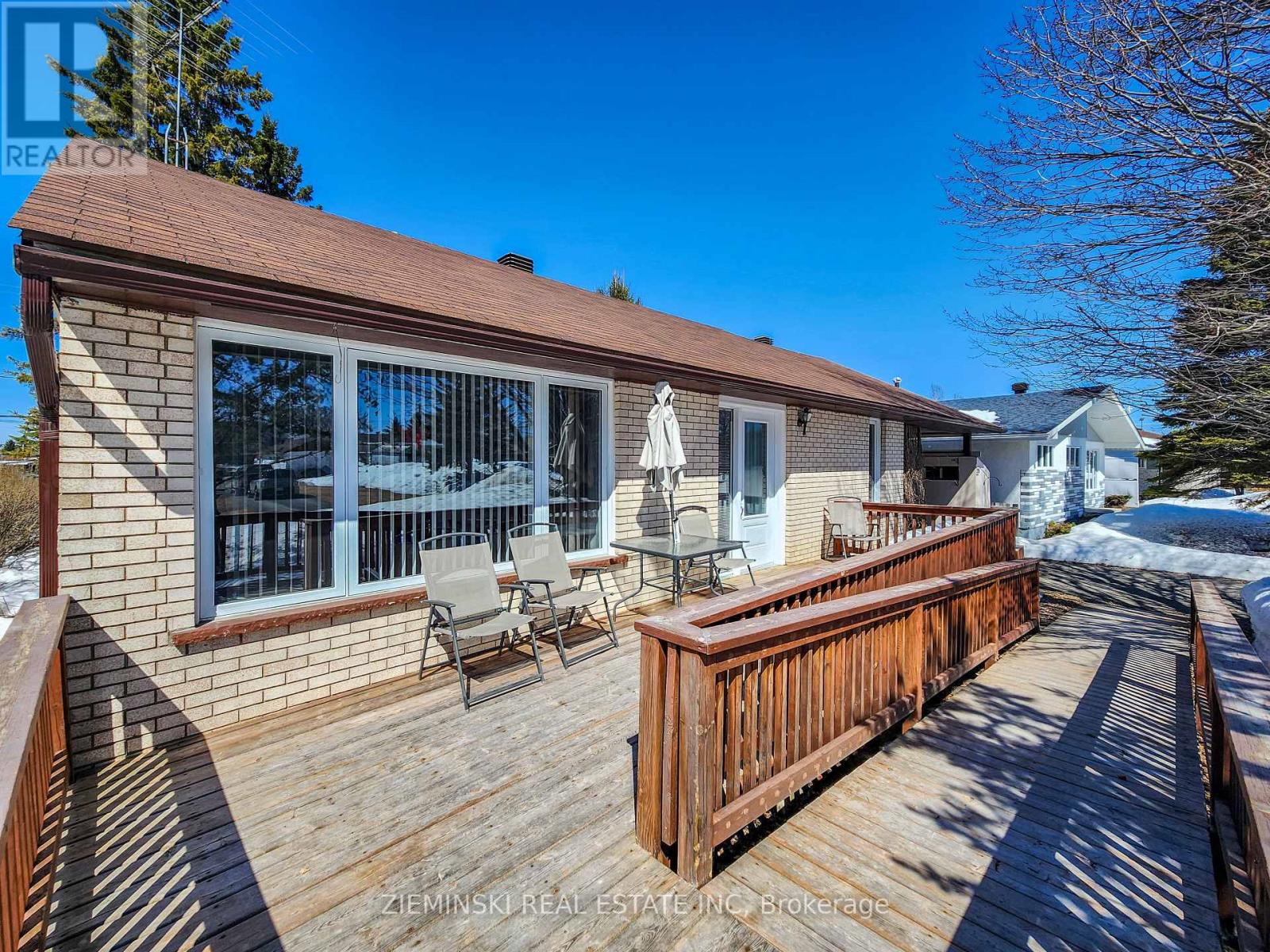 120 Picadilly Circle, Iroquois Falls, Ontario  P0K 1E0 - Photo 28 - T13046542