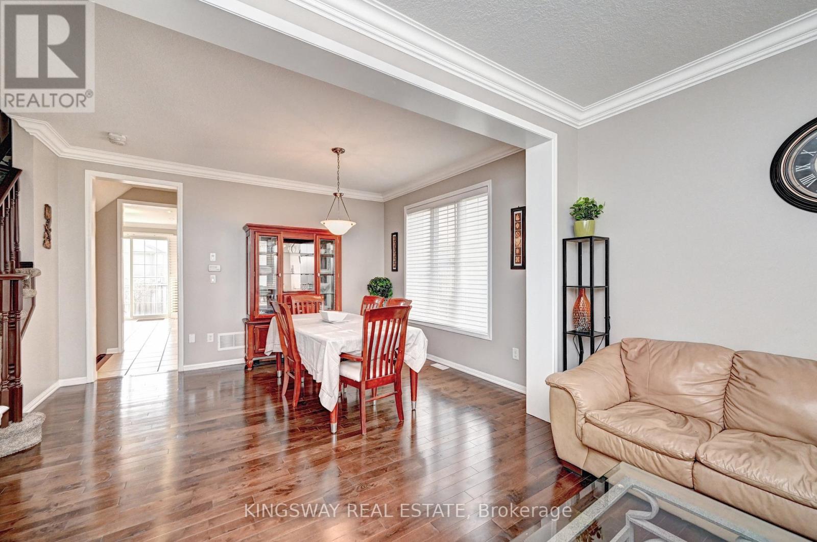 48 Osgoode Street, Cambridge, Ontario  N3C 0E8 - Photo 5 - X13046352