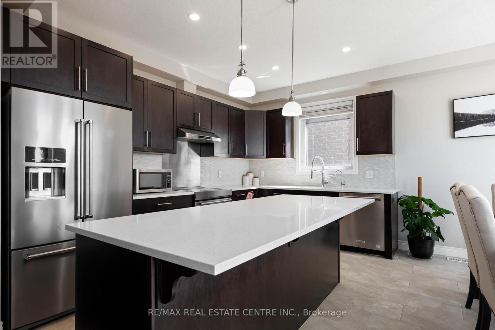 6 Sparrow Crescent, East Luther Grand Valley, Ontario  L9W 7P2 - Photo 10 - X13046392