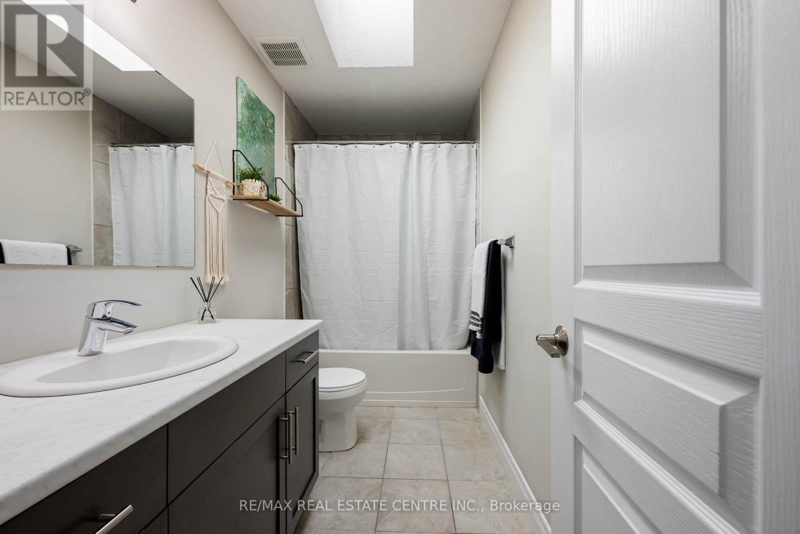 6 Sparrow Crescent, East Luther Grand Valley, Ontario  L9W 7P2 - Photo 29 - X13046392