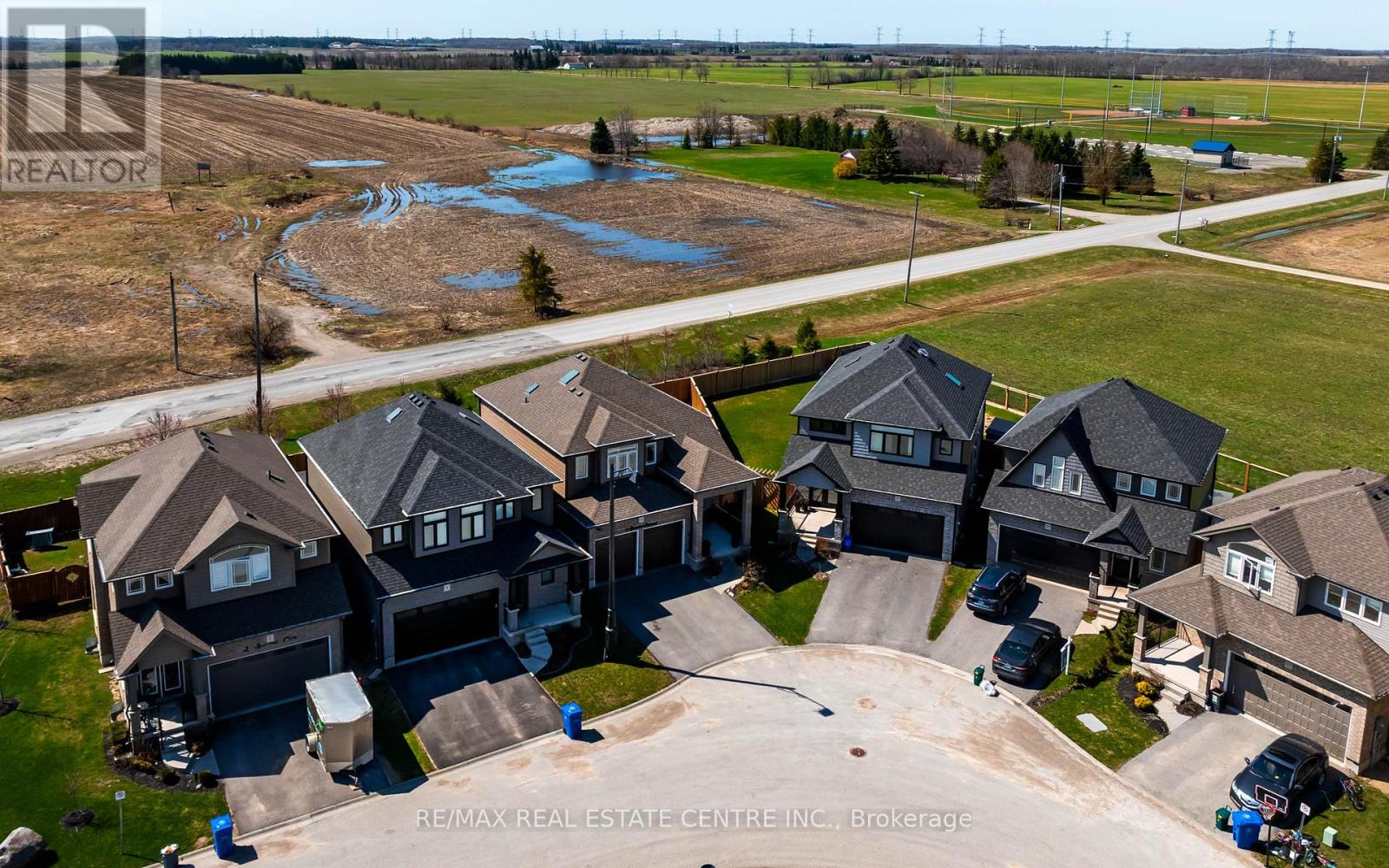 6 Sparrow Crescent, East Luther Grand Valley, Ontario  L9W 7P2 - Photo 35 - X13046392