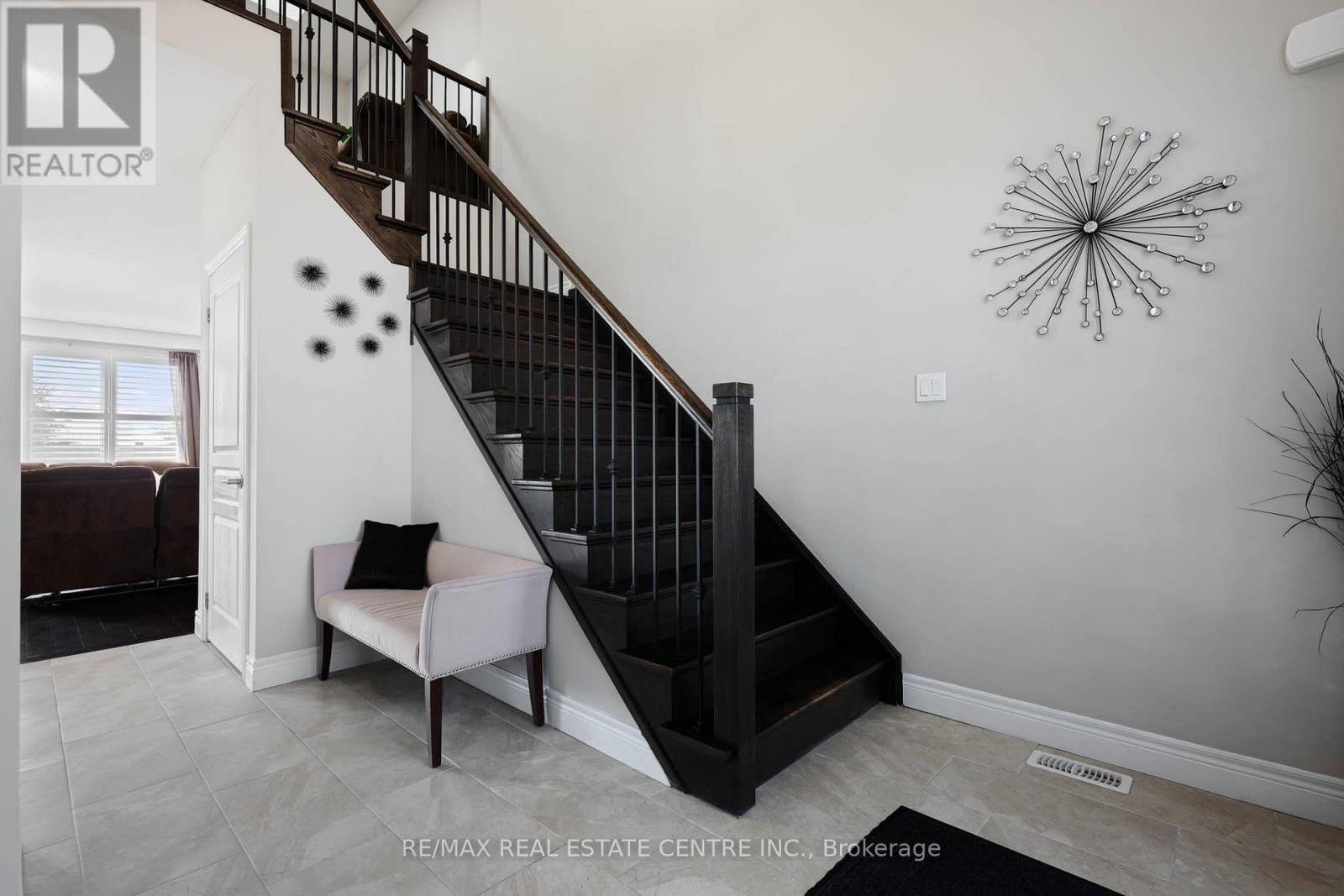 6 Sparrow Crescent, East Luther Grand Valley, Ontario  L9W 7P2 - Photo 5 - X13046392