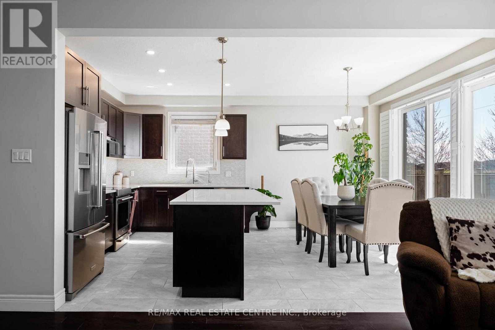 6 Sparrow Crescent, East Luther Grand Valley, Ontario  L9W 7P2 - Photo 9 - X13046392