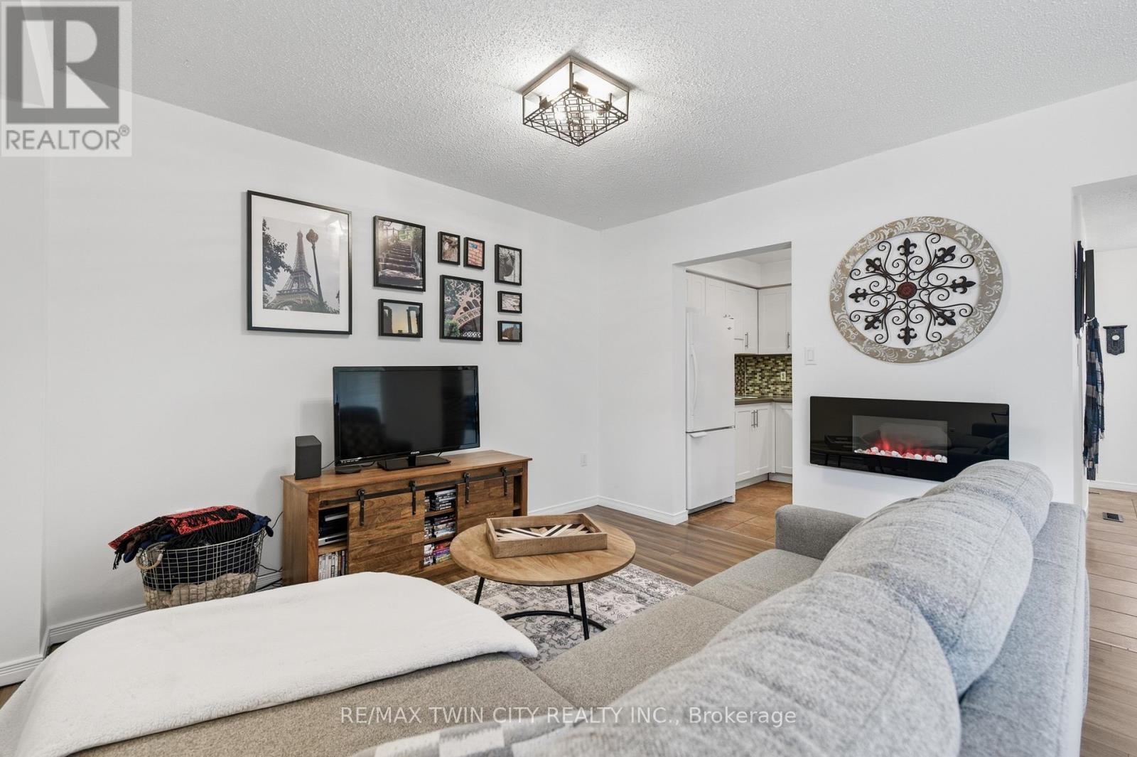 125 Sekura Crescent, Cambridge, Ontario  N1R 8B4 - Photo 11 - X13046412