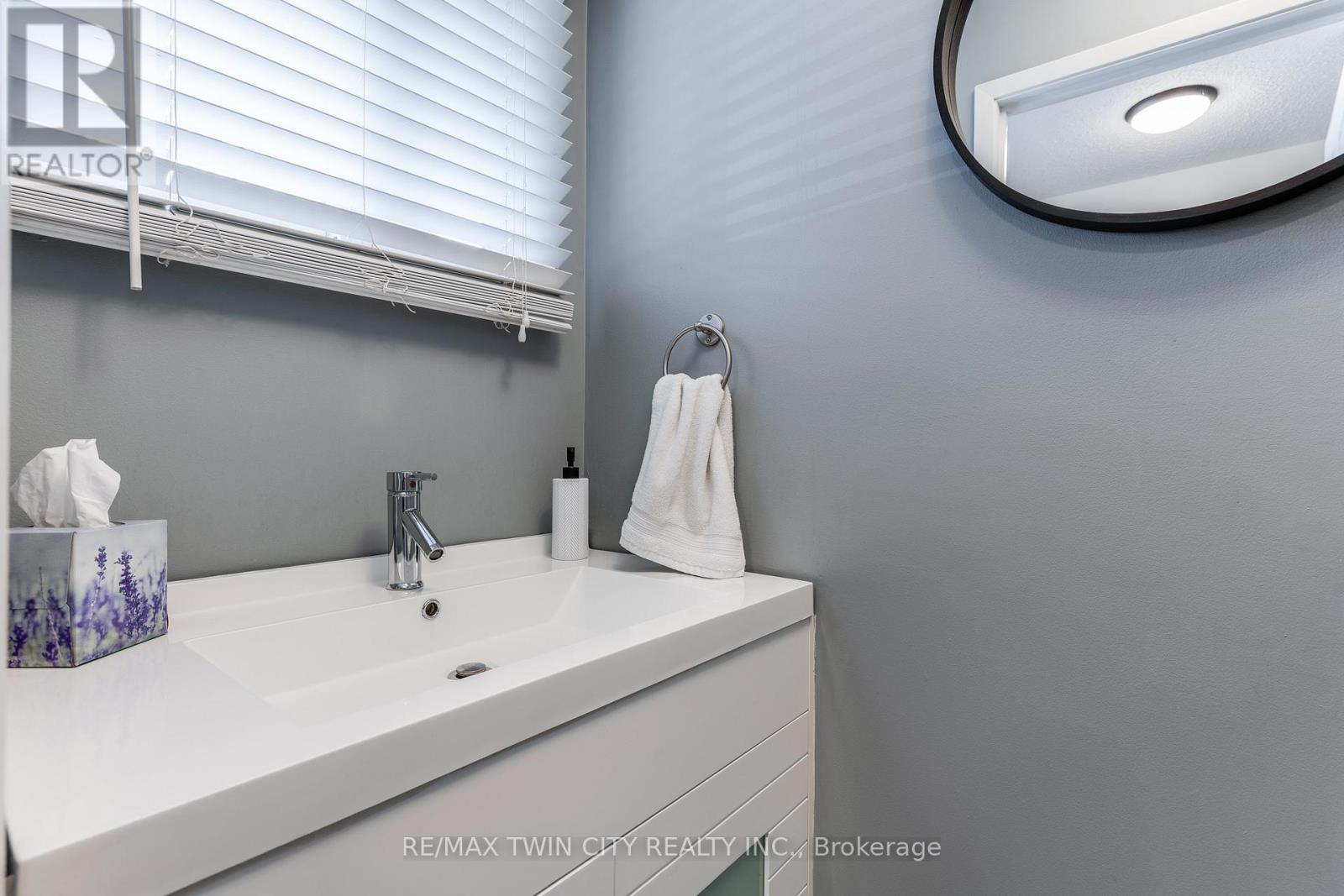 125 Sekura Crescent, Cambridge, Ontario  N1R 8B4 - Photo 13 - X13046412