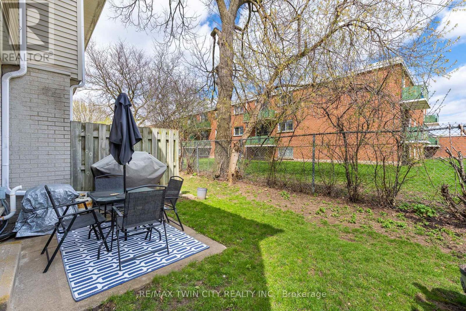 125 Sekura Crescent, Cambridge, Ontario  N1R 8B4 - Photo 25 - X13046412