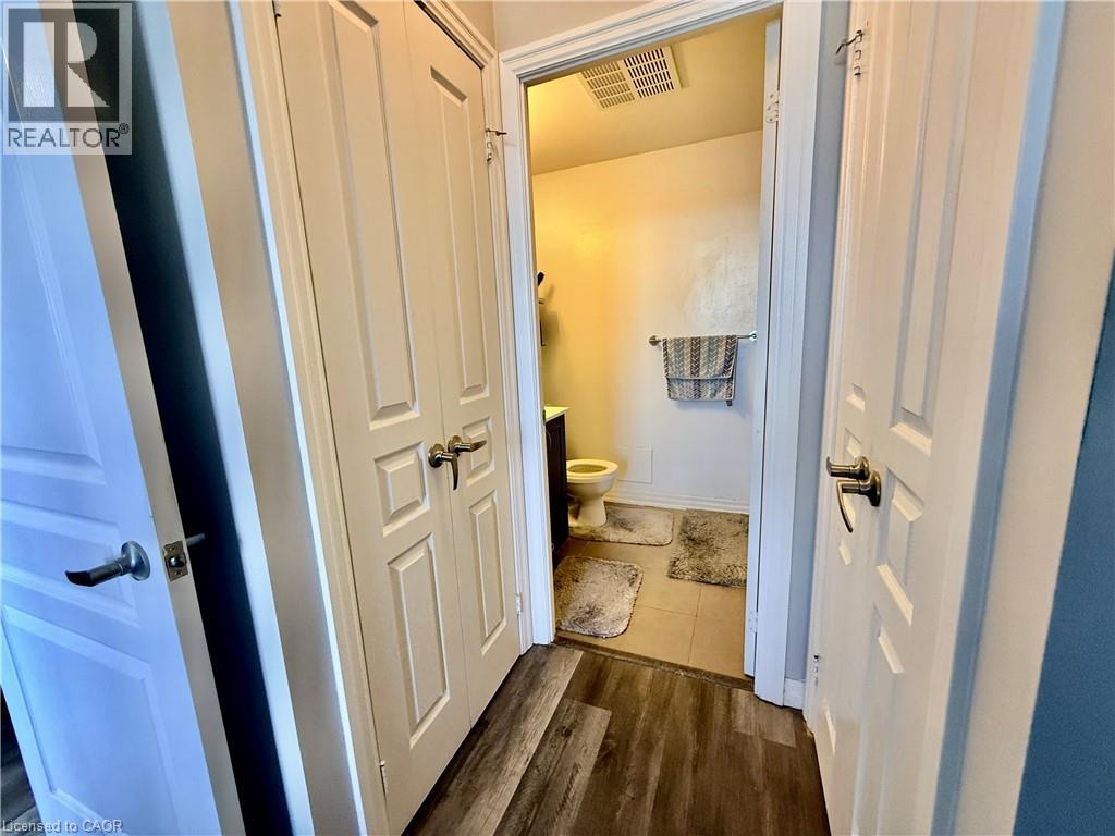 1940 Ironstone Drive Unit# 317, Burlington, Ontario  L7L 0E7 - Photo 18 - 40824305