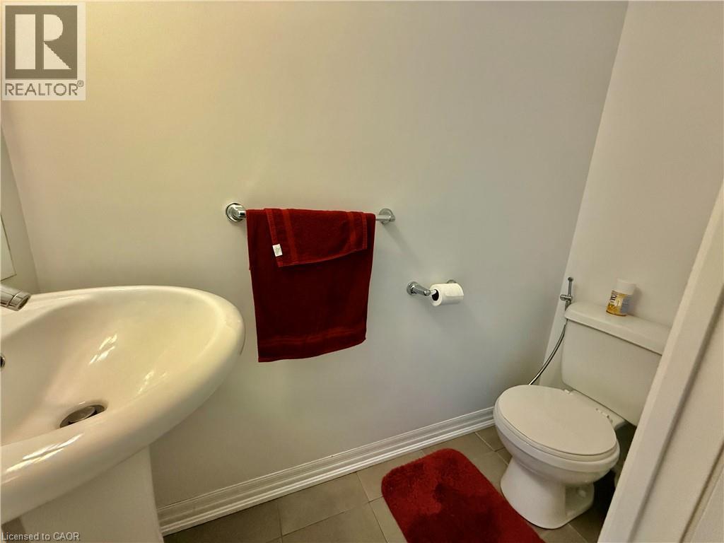 1940 Ironstone Drive Unit# 317, Burlington, Ontario  L7L 0E7 - Photo 9 - 40824305