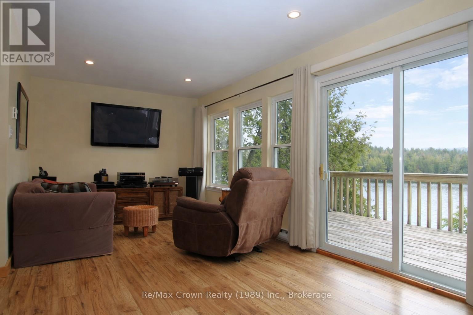 149 White Pine Road, Unorganized Townships, Ontario  P0H 2K0 - Photo 12 - X13046500