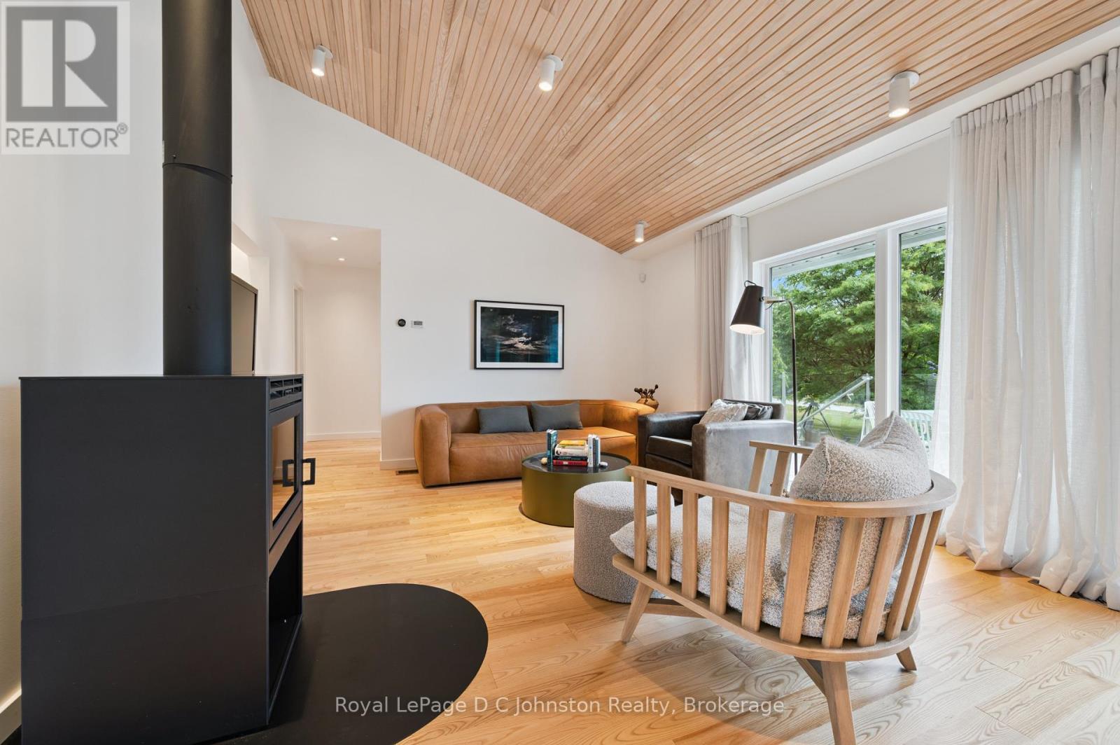 66 Huron Street N, Saugeen Shores, Ontario  N0H 2L0 - Photo 9 - X13046502