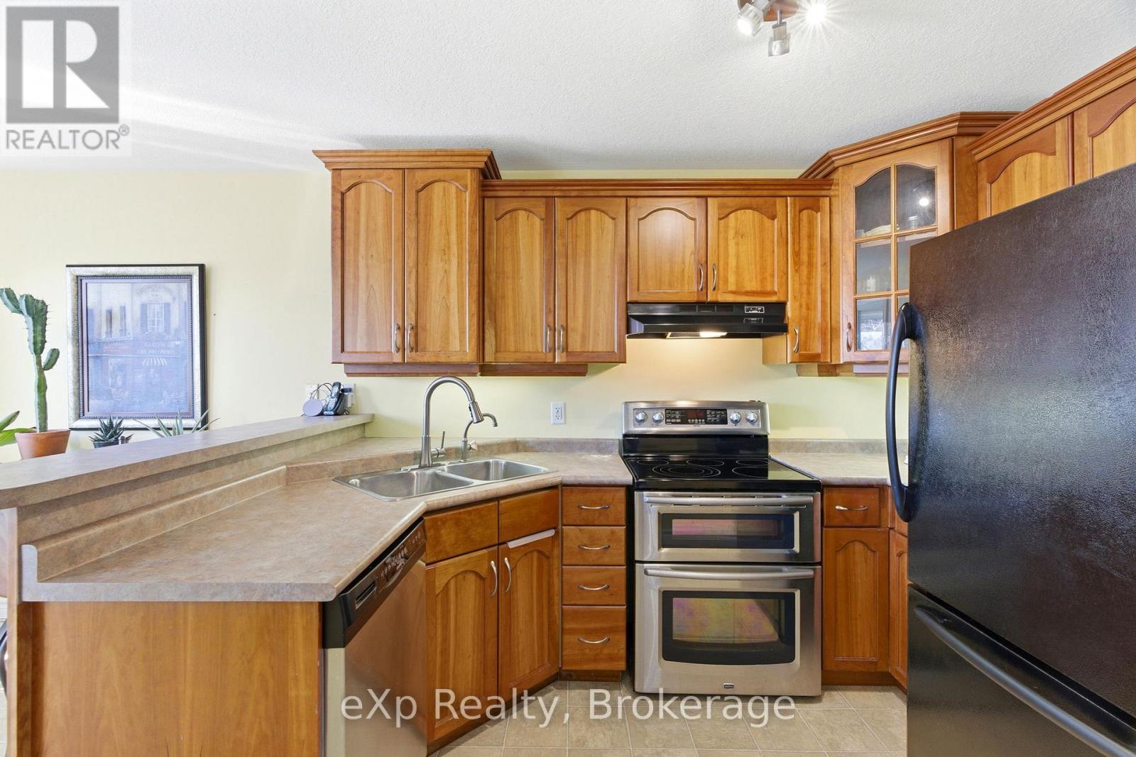 66 Long Drive, Stratford, Ontario  N5A 8B5 - Photo 14 - X13046530