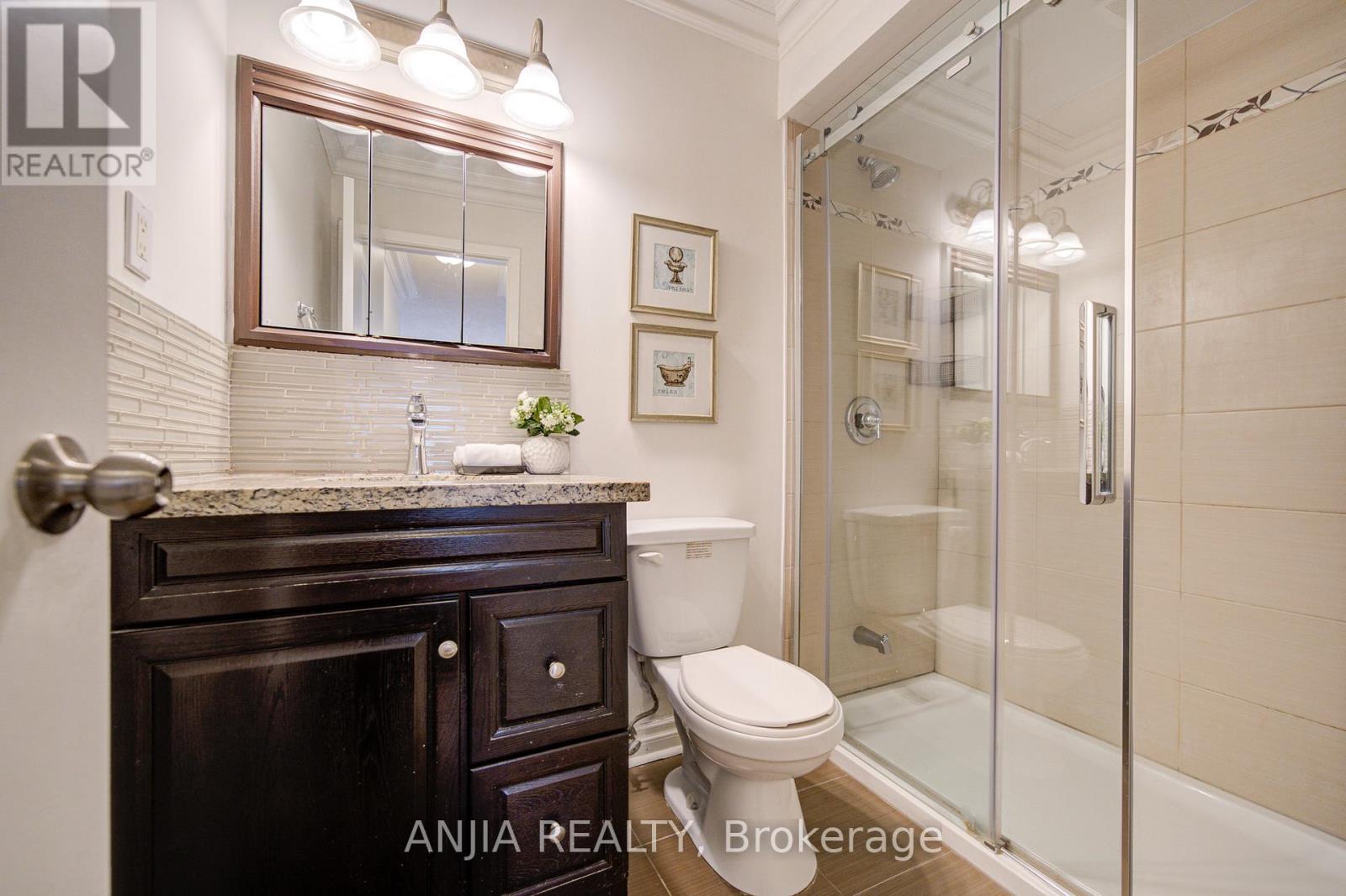 78 Baywood Court, Markham (Royal Orchard), Ontario  L3T 5W3 - Photo 32 - N13046504