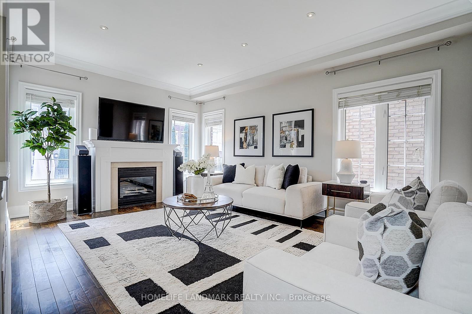 19 Daniel Bram Drive, Vaughan, Ontario  L6A 0L4 - Photo 10 - N13046546