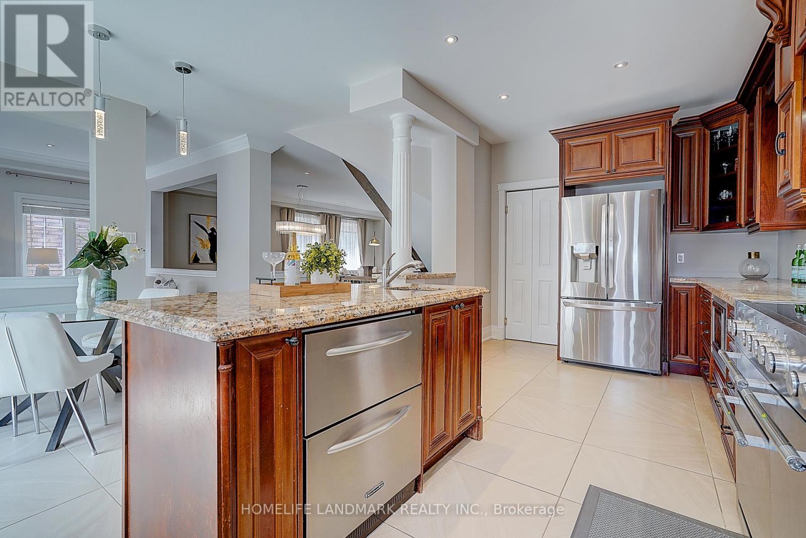 19 Daniel Bram Drive, Vaughan, Ontario  L6A 0L4 - Photo 18 - N13046546