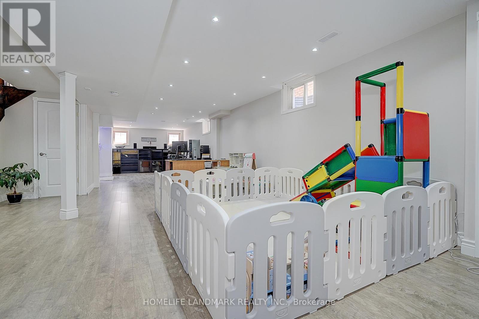 19 Daniel Bram Drive, Vaughan, Ontario  L6A 0L4 - Photo 45 - N13046546