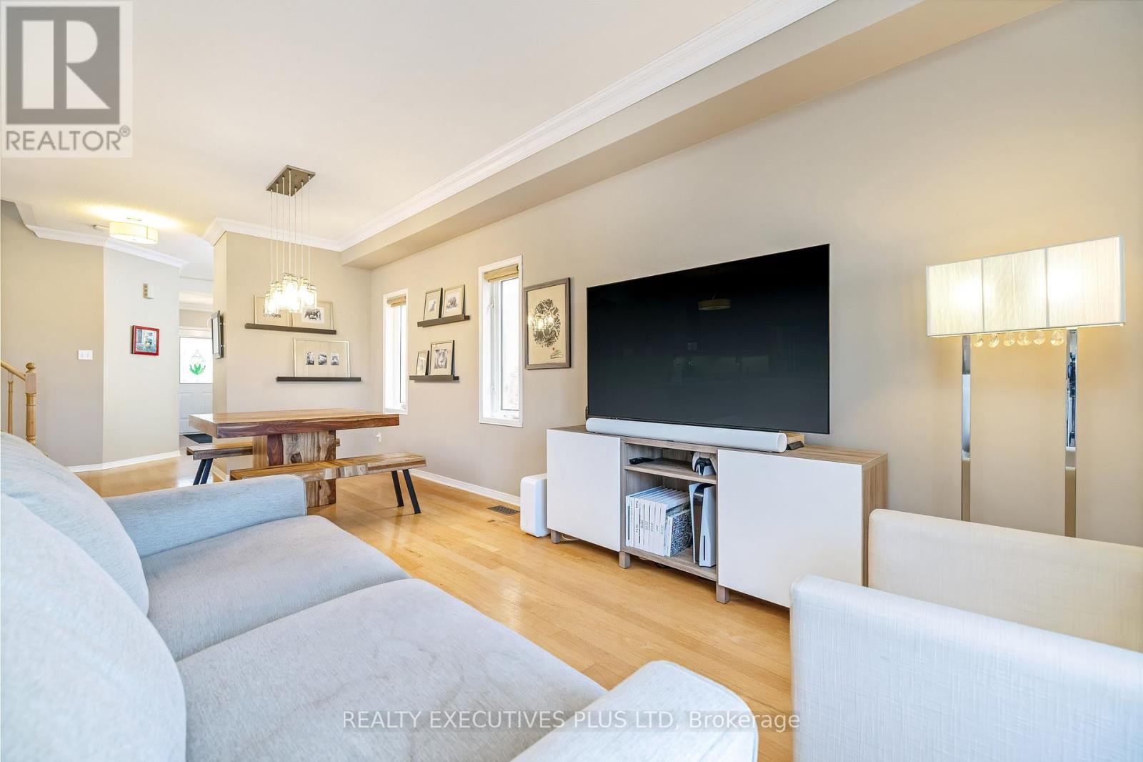 3113 Owls Foot Drive, Mississauga, Ontario  L5M 6T8 - Photo 10 - W13046478