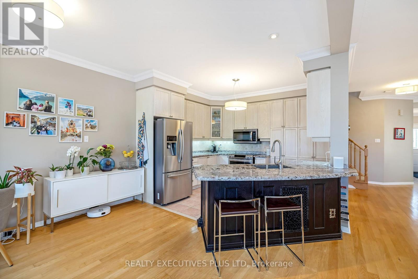 3113 Owls Foot Drive, Mississauga, Ontario  L5M 6T8 - Photo 13 - W13046478