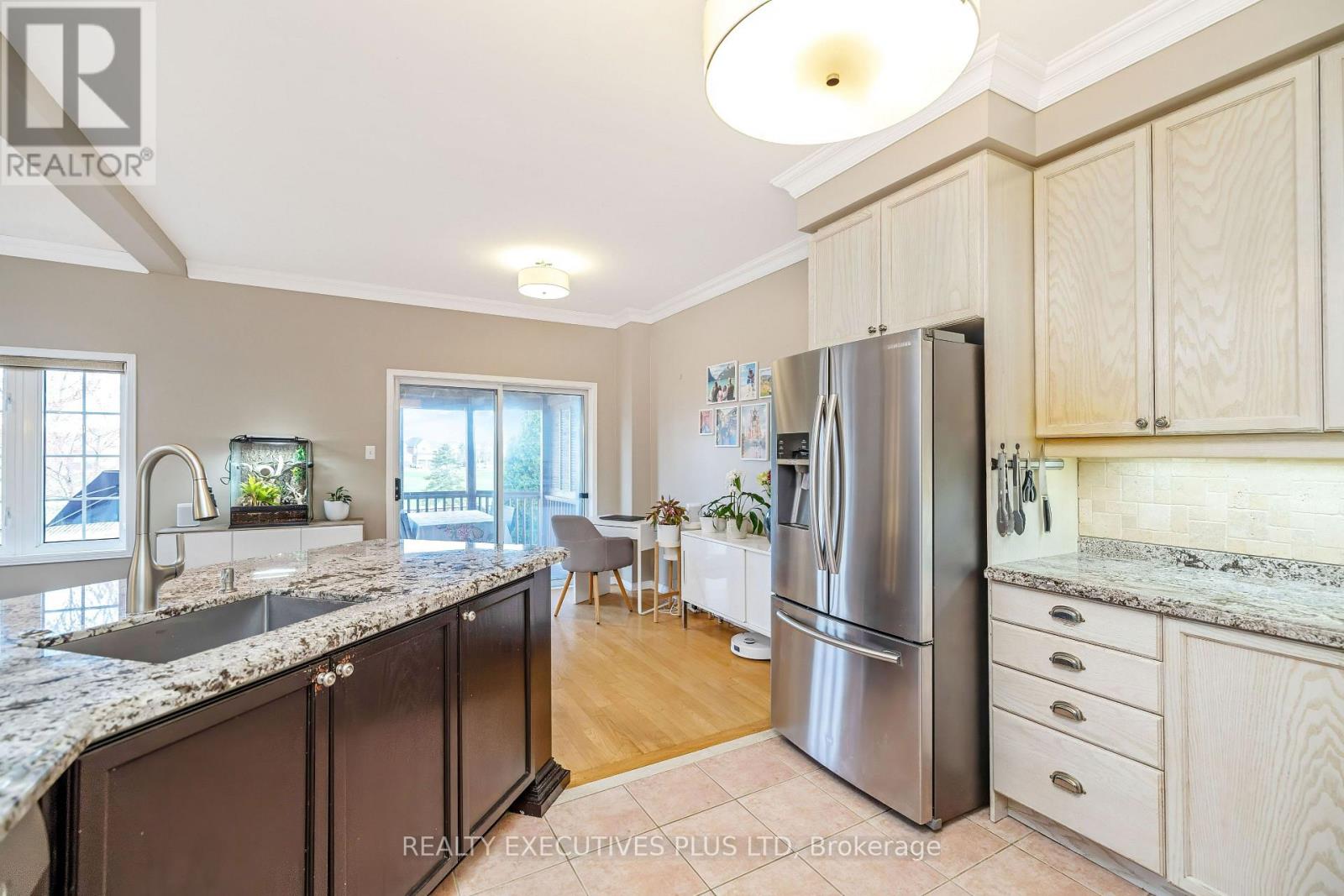 3113 Owls Foot Drive, Mississauga, Ontario  L5M 6T8 - Photo 15 - W13046478