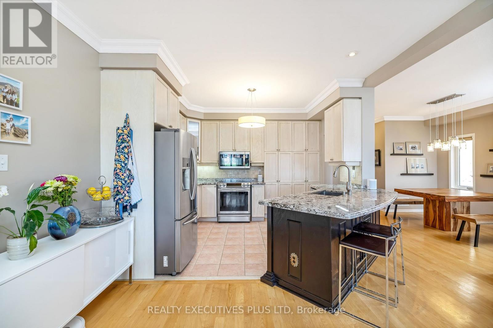 3113 Owls Foot Drive, Mississauga, Ontario  L5M 6T8 - Photo 17 - W13046478