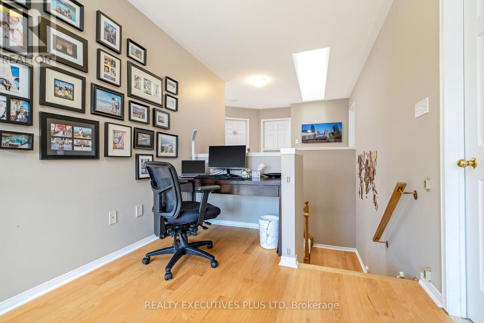 3113 Owls Foot Drive, Mississauga, Ontario  L5M 6T8 - Photo 23 - W13046478