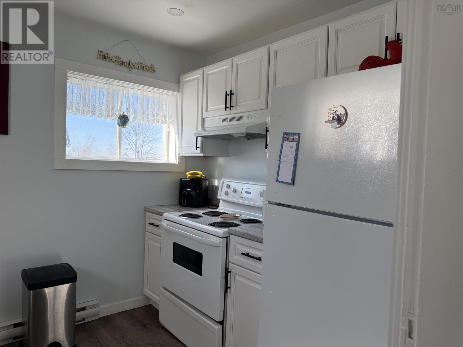 49 High Street, Trenton, Nova Scotia  B0K 1X0 - Photo 17 - 202604812