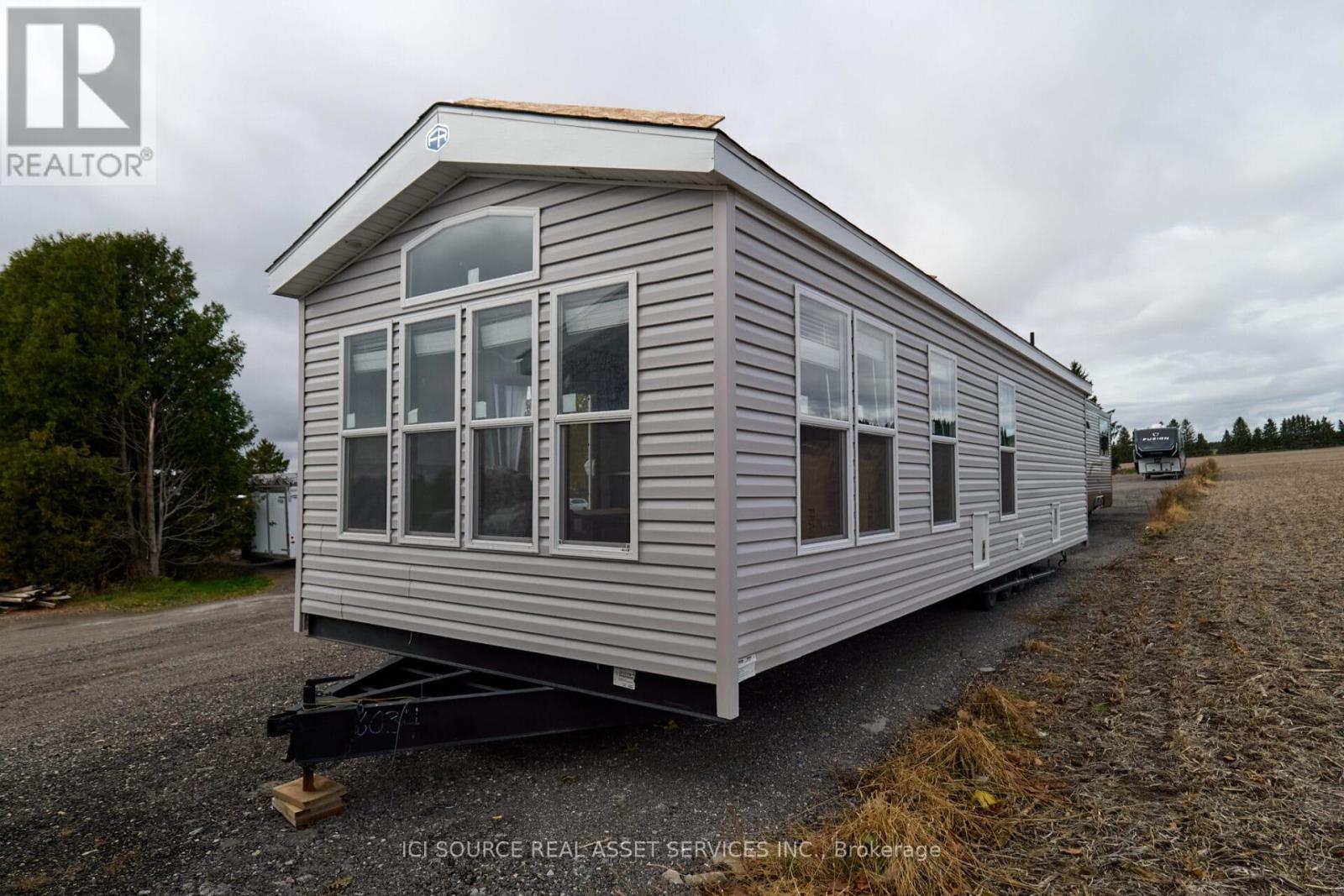 Junipr - 1336 S Morrison Lake Road, Gravenhurst, Ontario  P0E 1G0 - Photo 2 - X13046518