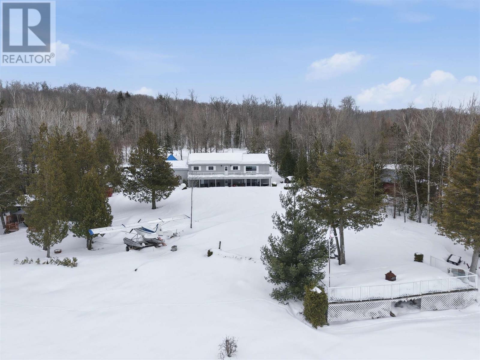 13 Magog Lake RD, Blind River, Ontario