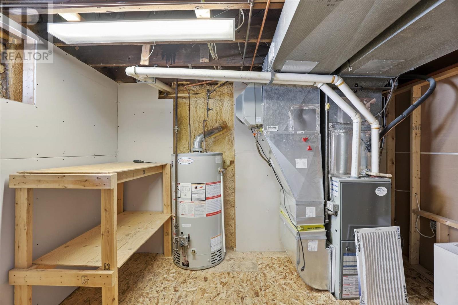 298 Hampton Rd, Sault Ste. Marie, Ontario  P6C 2N7 - Photo 45 - SM260592