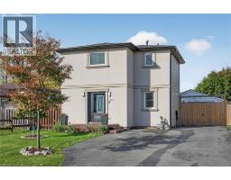 211 BIRCHCLIFFE Crescent, Hamilton, Ontario