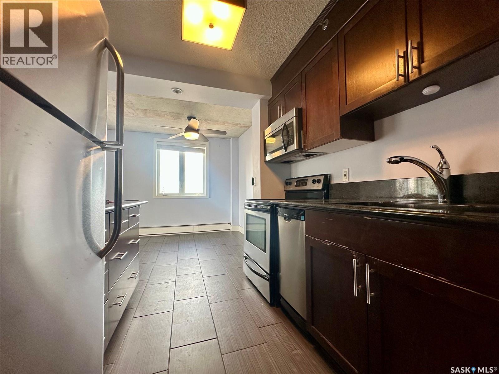 902 320 5th Avenue N, Saskatoon, Saskatchewan  S7K 2P5 - Photo 5 - SK033972