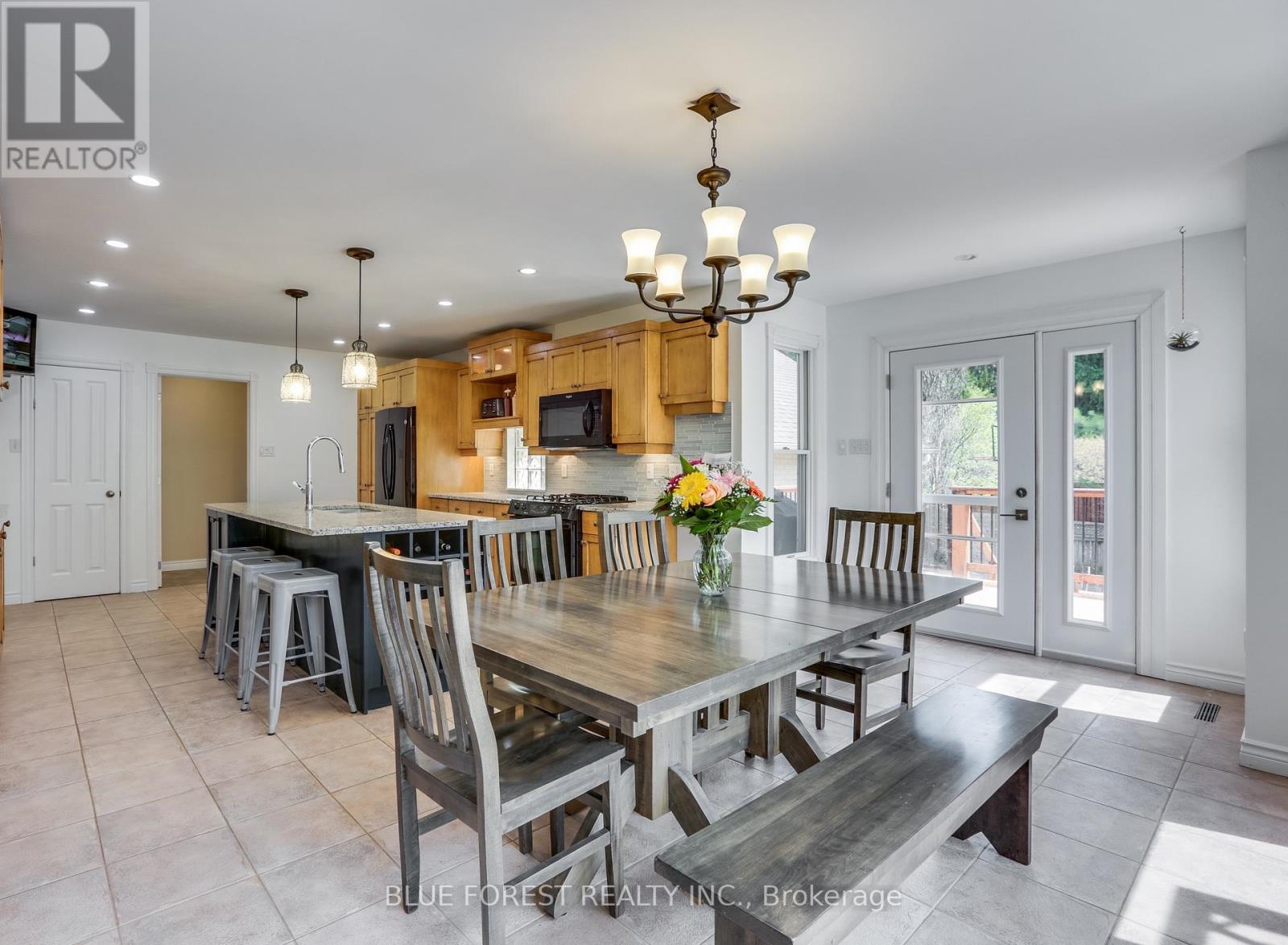 58 Aberdeen Drive, Middlesex Centre, Ontario  N0M 2A0 - Photo 5 - X13046592