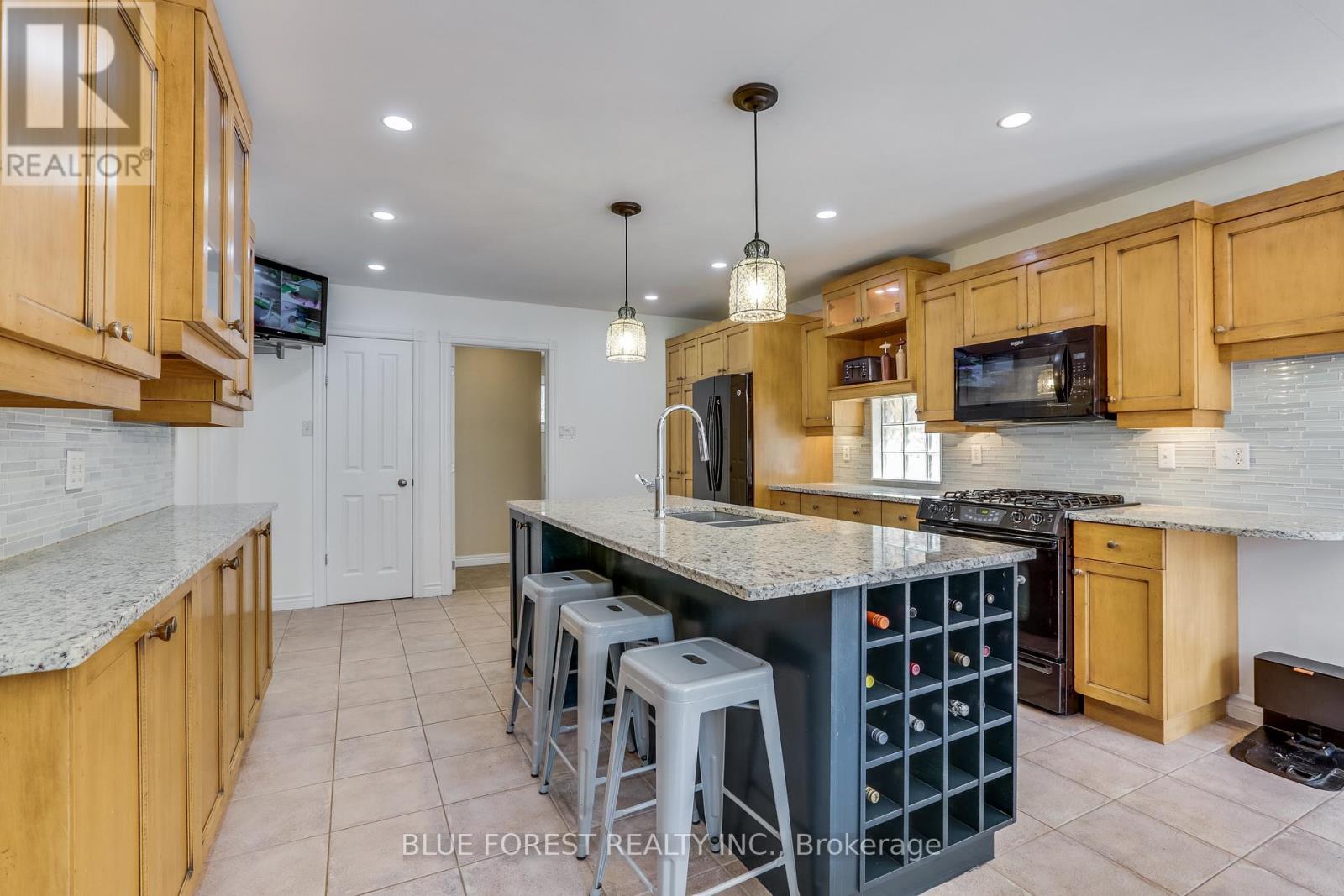 58 Aberdeen Drive, Middlesex Centre, Ontario  N0M 2A0 - Photo 8 - X13046592