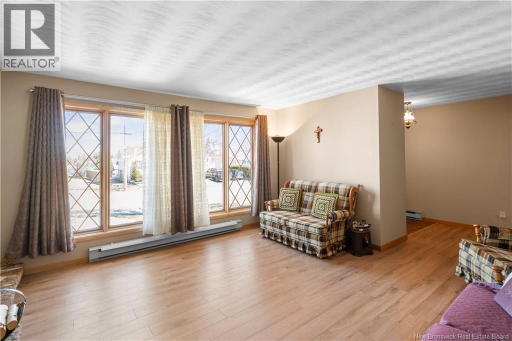 57 Rue L'anglais, Petit-Rocher, New Brunswick  E8J 1J1 - Photo 17 - NB137875