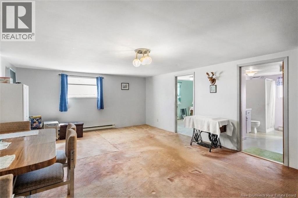 57 Rue L'anglais, Petit-Rocher, New Brunswick  E8J 1J1 - Photo 32 - NB137875