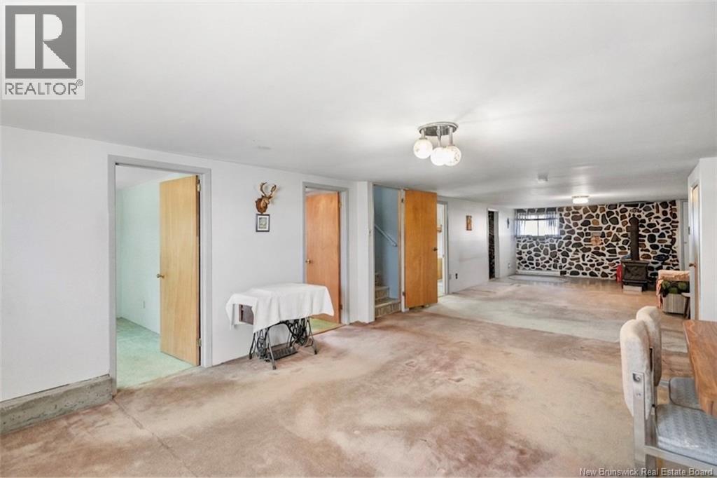 57 Rue L'anglais, Petit-Rocher, New Brunswick  E8J 1J1 - Photo 33 - NB137875