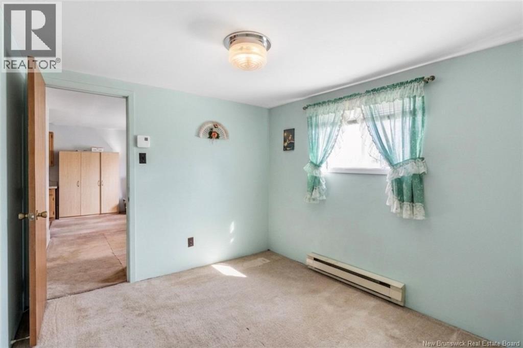 57 Rue L'anglais, Petit-Rocher, New Brunswick  E8J 1J1 - Photo 38 - NB137875